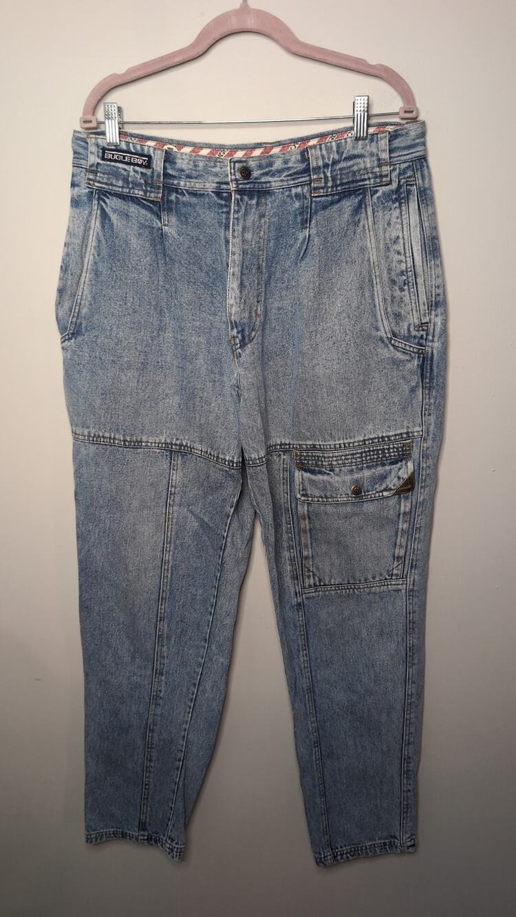 Vintage Bugle Boy 36x33 Cargo Jeans Baggy Light Wash 90s Y2K